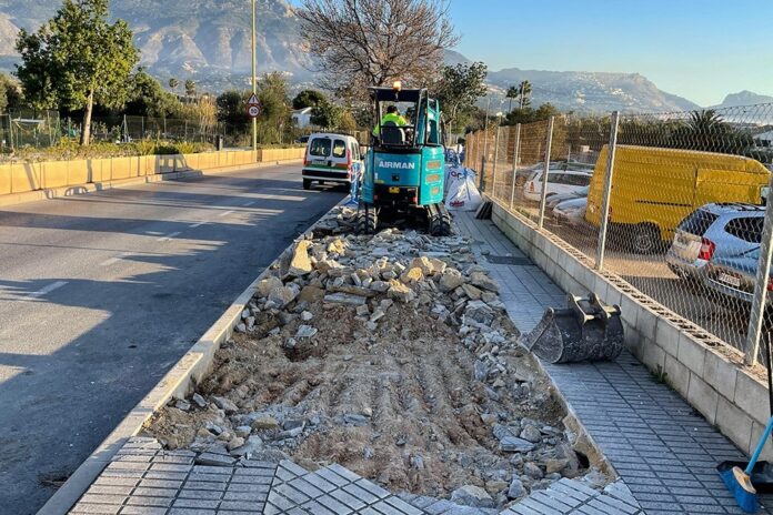 Altea inicia las obras para mejorar la Avenida Juan Alvado
