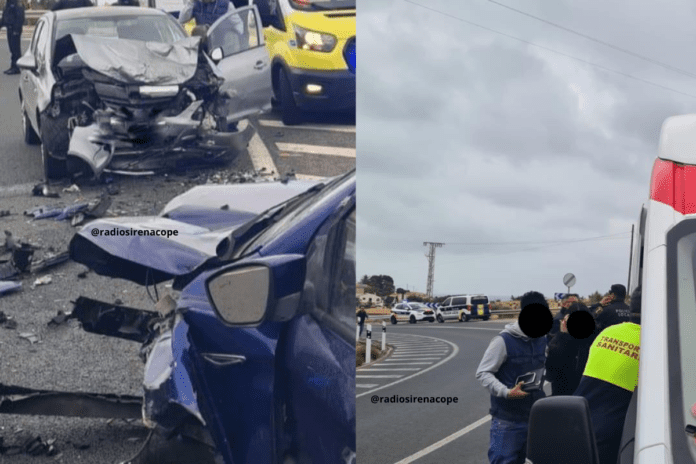 Accidente en Venta Lanuza: Dos Jóvenes y una Mujer Heridos en un Choque Frontal en la N-332