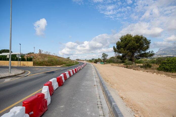 Arrancan las obras del Camí Vell d’Altea para unir en bici y a pie Benidorm, l’Alfàs y Altea