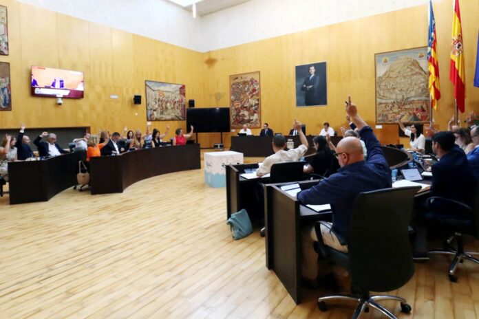 Benidorm rendirá homenaje al sector hostelero por su papel en el desarrollo de la ciudad