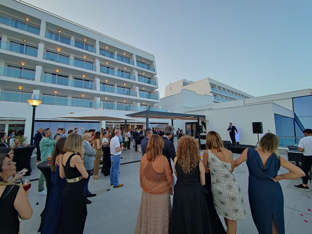 Inauguración Four Points en Benidorm