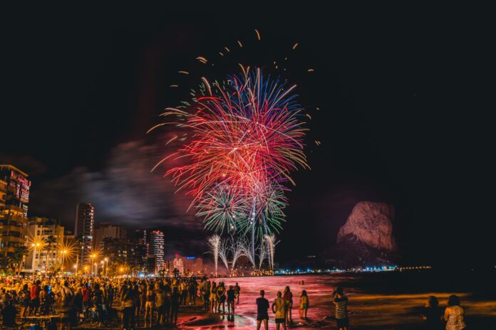 Calpe para celebrar las fiestas patronales en honor a la Virgen de las Nieves - Ayuntamiento de Calpe