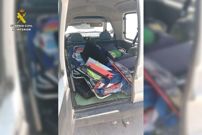 Detenidos dos hombres por robos en coches en Villajoyosa