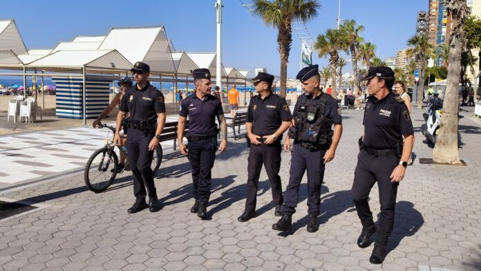 Policías nacionales de Francia se desplazan a Benidorm para colaborar en la ‘Operación Verano’ - Ayuntamiento de Benidorm