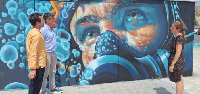 Casetas de la playa Paradís de Villajoyosa se convierten en lienzos de arte urbano - Ayuntamiento Villajoyosa