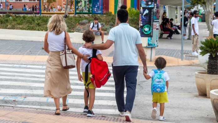 Inicio del curso escolar en los colegios e institutos de la Marina Baixa - Ayuntamiento de Benidorm