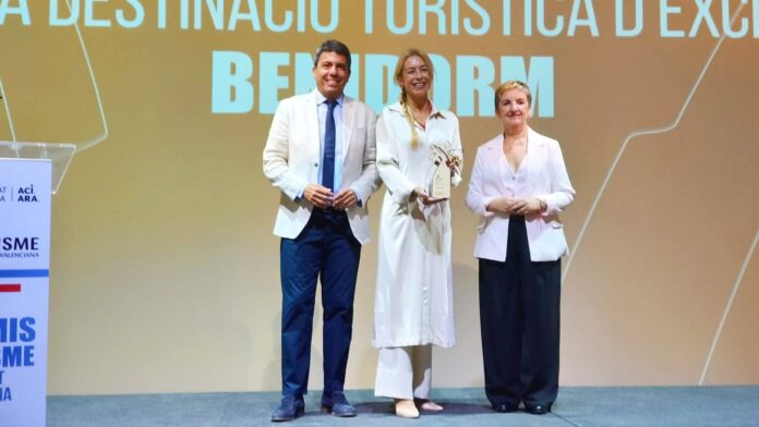 Benidorm logra el ‘Premi Turisme Comunitat Valencia’ como Destino Turístico de Excelencia - Ayuntamiento de Benidorm