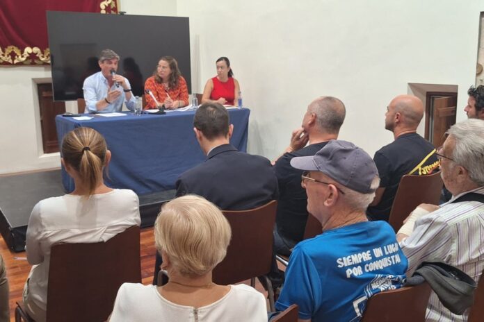 Villajoyosa crea la primera Entidad de Gestión y Modernización empresarial de la Marina Baixa
