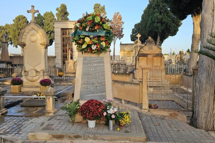 Villajoyosa se prepara para el Día de Todos los Santos con horario ampliado en cementerio y transporte