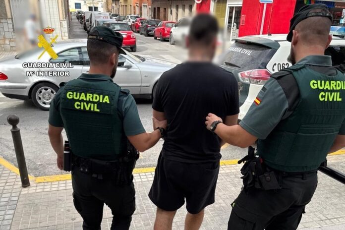 Detenido el autor de una oleada de robos en varias localidades de la Marina Baixa