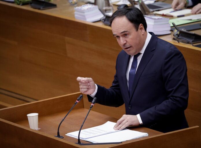 Pérez Llorca plantea un «Pacto de les Corts» para garantizar la estabilidad de la Generalitat Valenciana