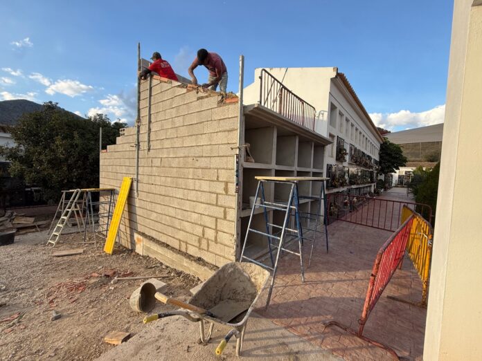 Callosa d’en Sarriá amplía la capacidad del Cementerio Municipal con 24 nuevos nichos - Ayuntamiento Callosa d'en Sarriá