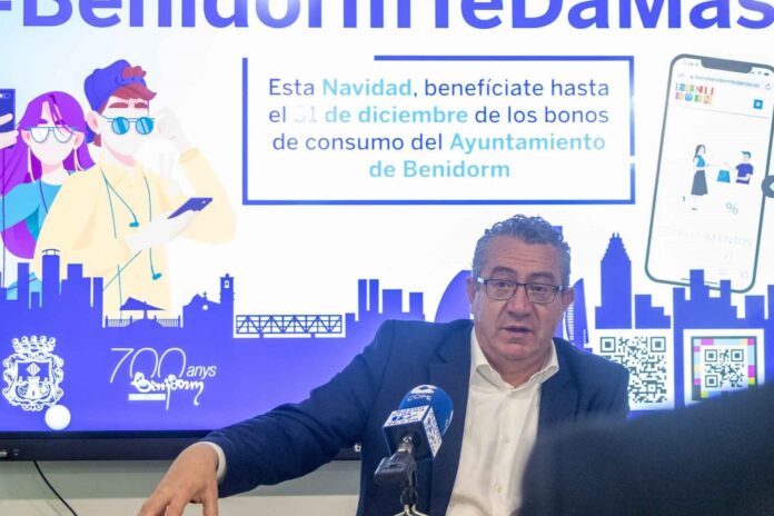 Benidorm lanza la sexta edición de los Bonos Consumo: 1,8 millones para impulsar la economía local en Navidad