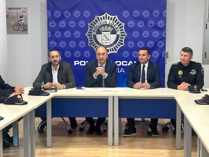 El conseller Valderrama impulsa la modernización de policías y Protección Civil en La Nucía