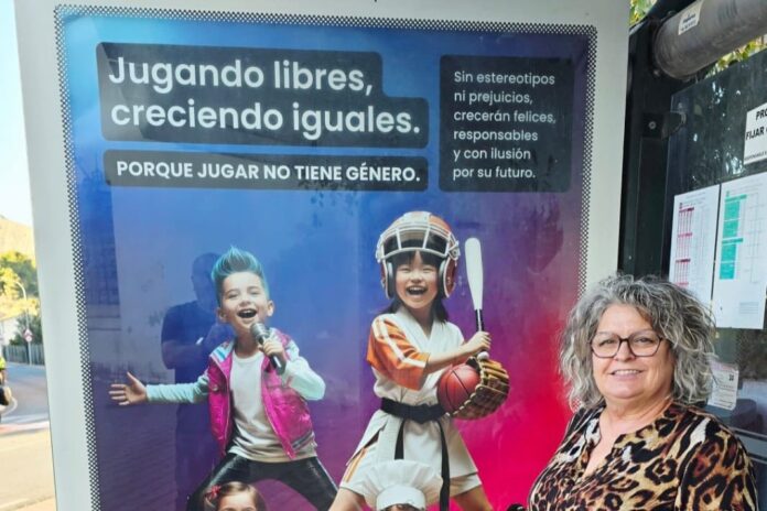 Polop de la Marina lanza la campaña navideña ‘Jugando libres, creciendo iguales’
