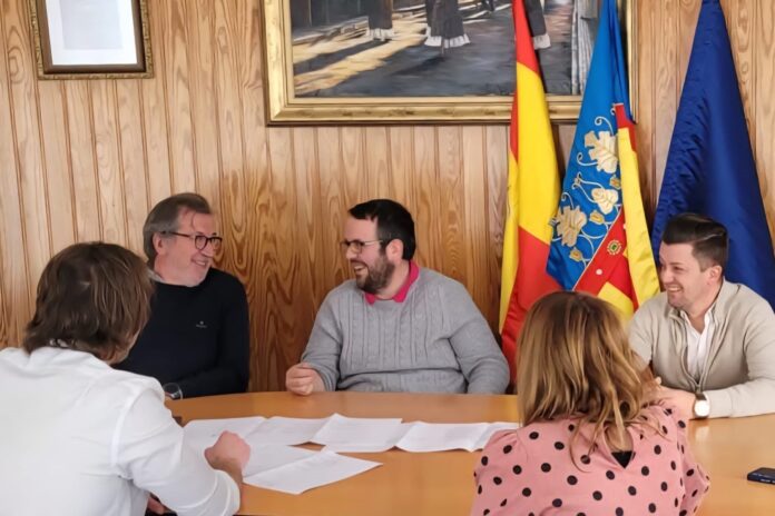 Confrides aprueba por unanimidad el presupuesto de 2026 y nuevos proyectos municipales