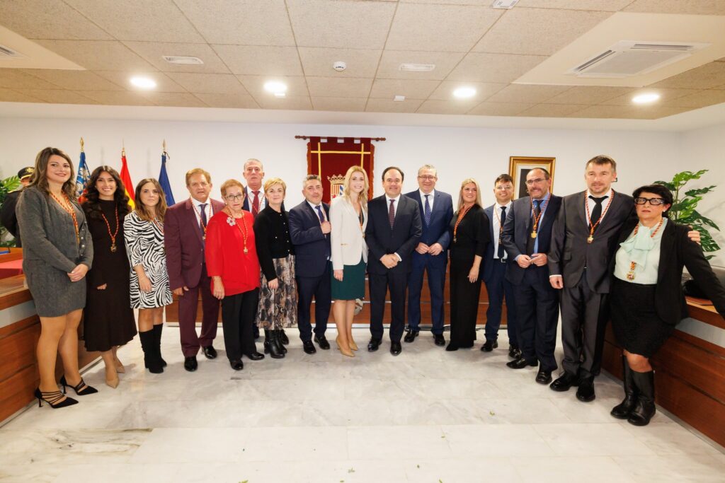Pleno de investidura de Nati Algado, alcaldesa de Finestrat/Fuente: Ayuntamiento de Finestrat