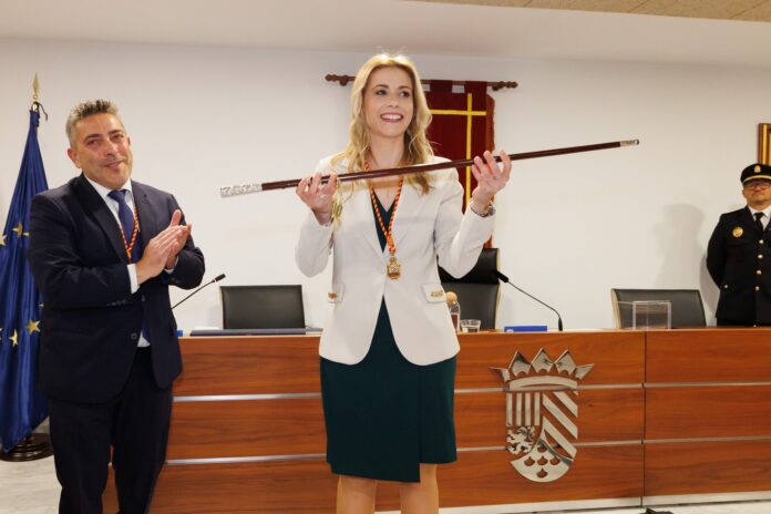 Pleno de investidura de Nati Algado, alcaldesa de Finestrat/Fuente: Ayuntamiento de Finestrat