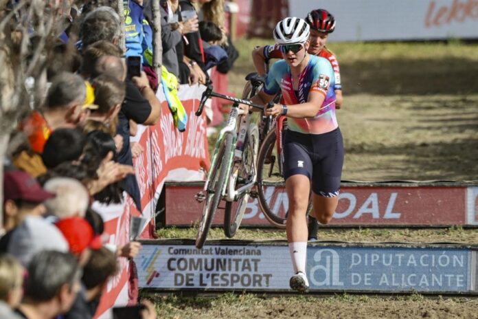 El futuro del ciclocross femenino llega a Benidorm con Zoe Backstedt