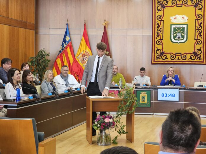 Álex Coca promete su cargo - Ayuntamiento de Calpe