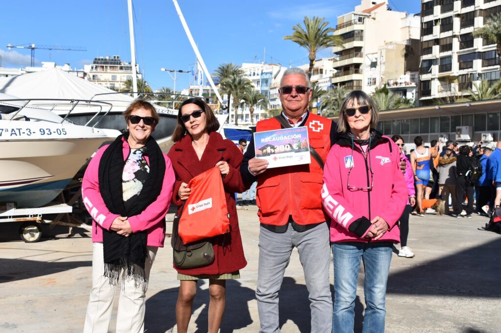 Entrega recaudación 'Remando a Belén'/Fuente: Anémona