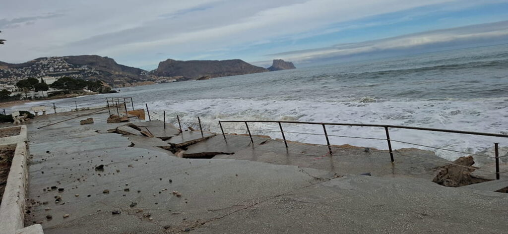 Altea sufre las consecuencias del temporal marítimo de los últimos días/Fuente: Ayuntamiento de Altea