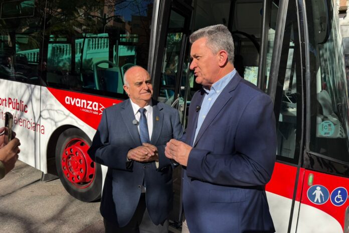 La Generalitat mejora la movilidad en la Marina Baixa con la nueva conexión de autobuses