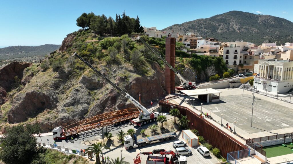 Finestrat avanza en la conexión del casco histórico con la instalación del nuevo ascensor al Castell/Fuente: Ayuntamiento de Finestrat