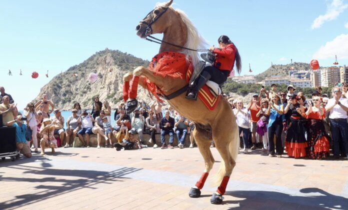 La Cala de Finestrat celebra la Feria de Abril/Ayuntamiento de Finestrat
