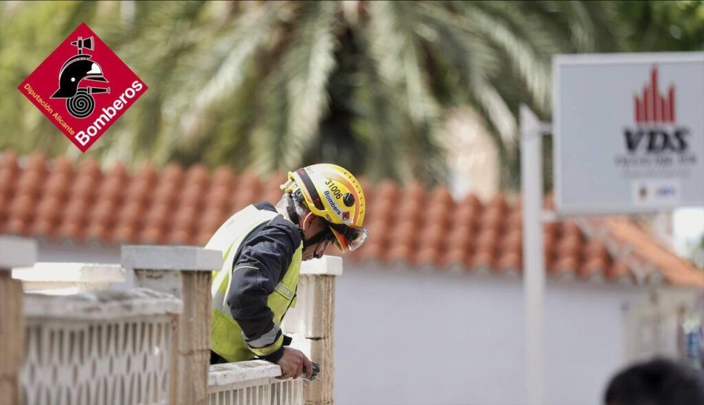 Un fallecido y un herido muy grave tras el desplome de un andamio en una obra de Benidorm/Fuente: Consorcio Provincial de Bomberos