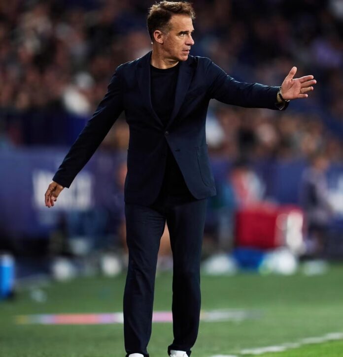 Luis García Plaza, entrenador Sevilla F.C. / RRSS