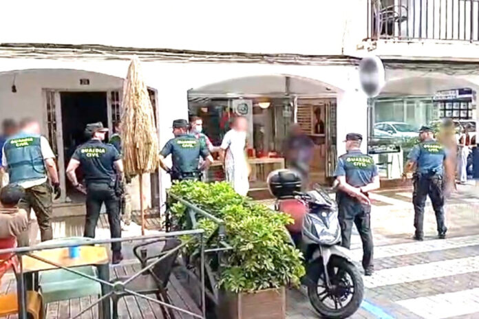 La Marina Baixa, al límite: el calor extremo dispara las alertas y obliga a cerrar espacios naturales