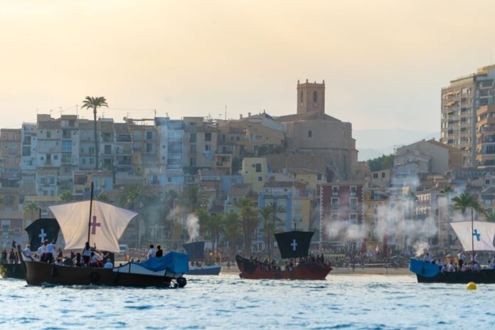 El Alijo de Contrabandistas y Piratas Corsarios da paso a la gran batalla del Desembarc en Villajoyosa