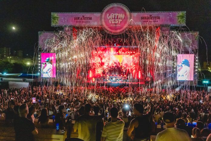 Latin Fest debuta con éxito en Benidorm: 18.000 asistentes y repite en 2027