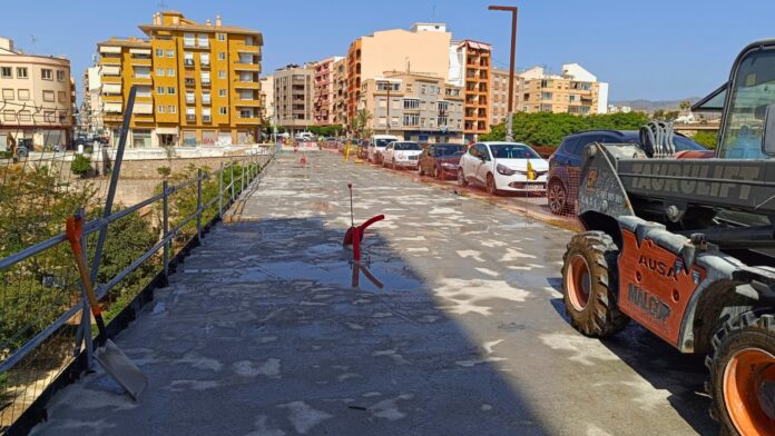 Villajoyosa abrirá al tráfico el puente de Cervantes antes de las Fiestas de Moros y Cristianos