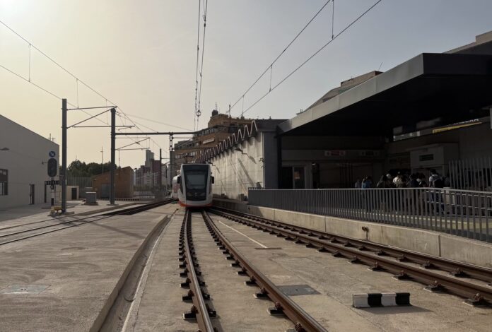 El Tramnochador vuelve este viernes para reforzar la movilidad nocturna en la Marina Baixa