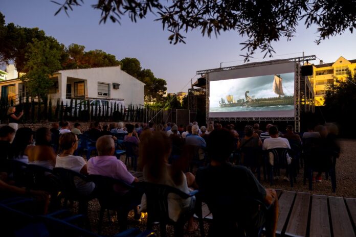 Cine verano Albir /Fuente: Ayuntamiento de L'Alfàs del Pi