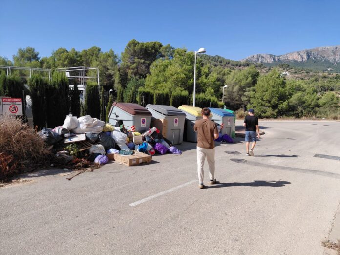 Calpe exige a Acciona un plan para recuperar la normalidad tras la huelga de limpieza