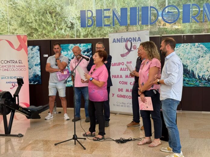 De Benidorm al mundo: Anémona rema para financiar tratamientos contra el cáncer de mama de cinco mujeres