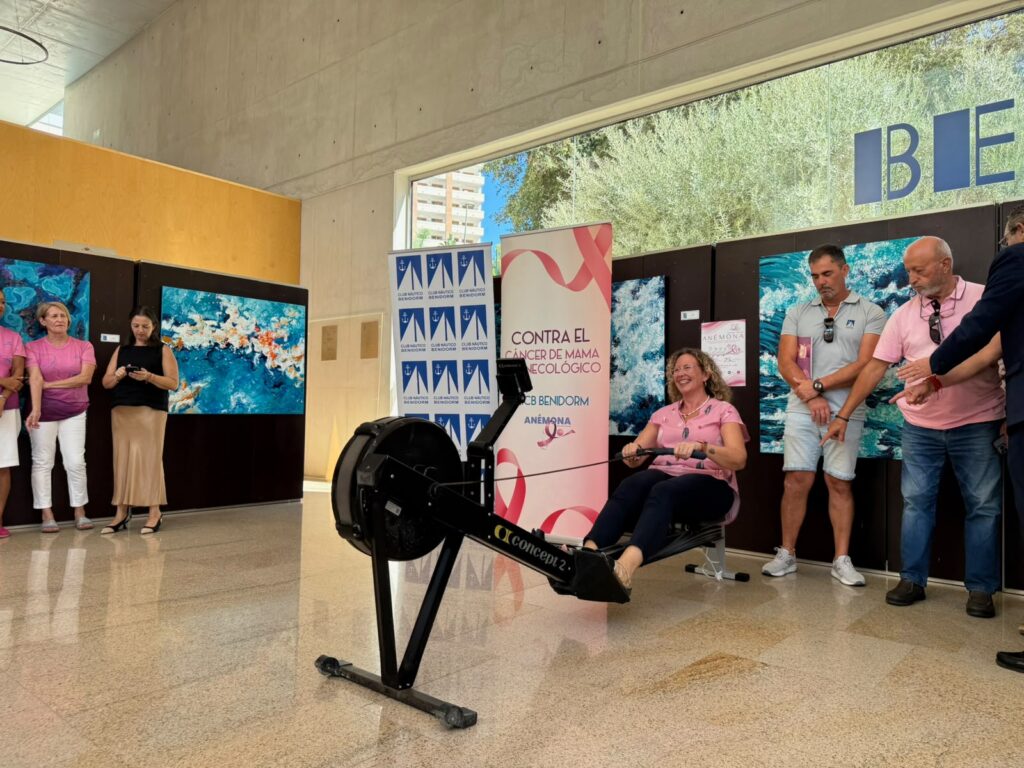 De Benidorm al mundo: Anémona rema para financiar tratamientos contra el cáncer de mama de cinco mujeres