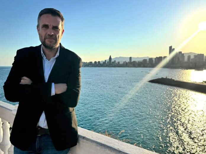 Pere Rostoll será el candidato único del PSOE a la Alcaldía de Benidorm tras la retirada de Mario Villar / Fuentes: Redes Sociales