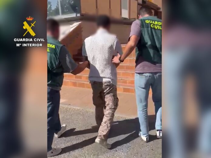 Dos detenidos por estafar más de 76.000 euros a una vecina de 72 años en Altea / Fuente: Guardia Civil