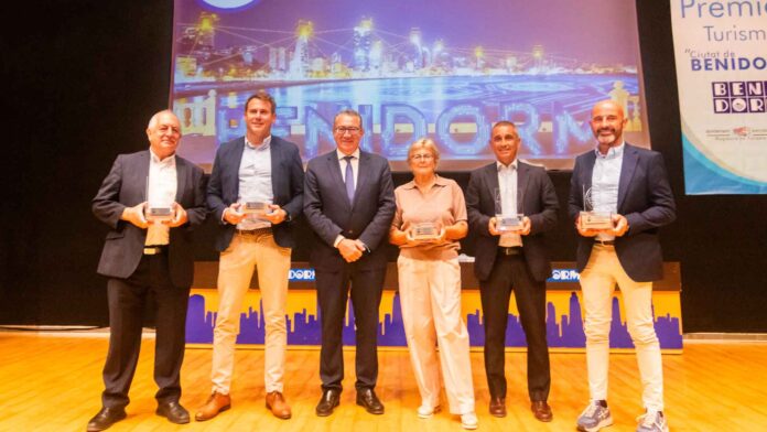 Benidorm premia a la Benidorm Half, McDonald’s España, Ale-Hop, Autocares Grupo Benidorm y Antonia Aguilar por su contribución turística / Fuente Ayuntamiento de Benidorm