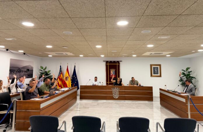 Finestrat destina 1,28 millones a climatizar los colegios y refuerza la prevención de incendios