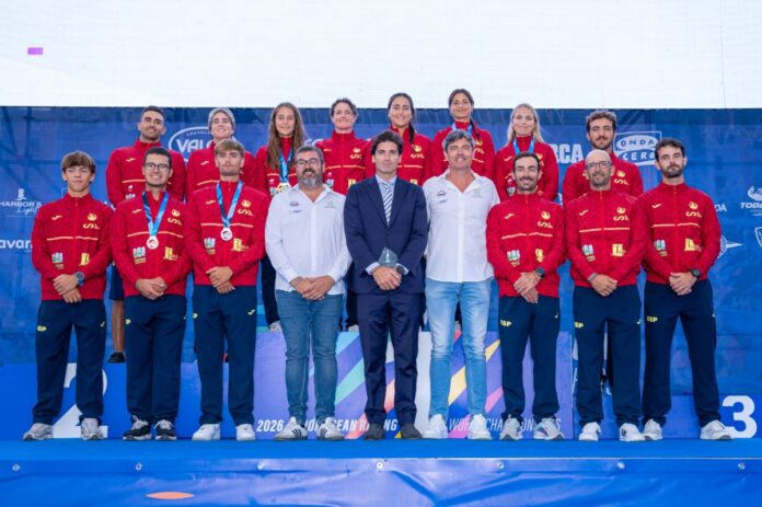 Villajoyosa despide el Mundial de Kayak de Mar con dos nuevas medallas y el relevo de Tahití para 2027
